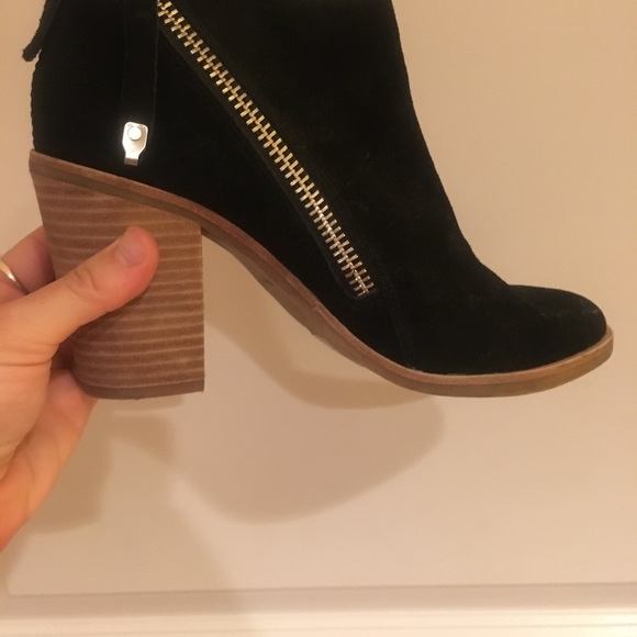 Booties - Picture 5 of 6